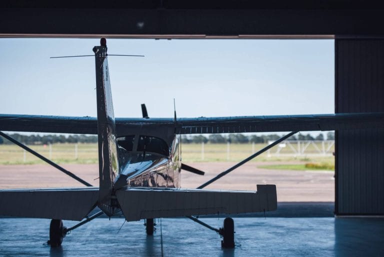 Hala typu hangar